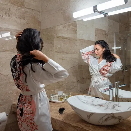 Paradiso Dreams Hotel, 4* Νεσέμπαρ